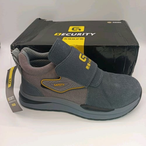 ស្បែកជើងក្បាលដែក