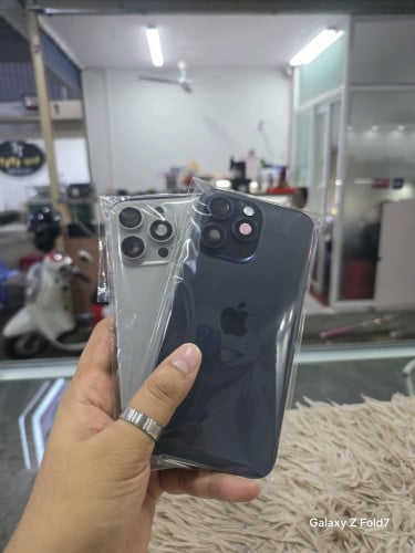 តួរខ្នង 15ProMax