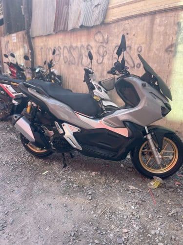 ស្អាត់បងៗADV021