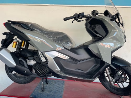 ថ្មីកេះADV025.160ccNCX