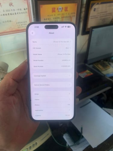 លក់ip 14 Pro Max llដាក់បានsim2ស្កែនអេក្រងសីនឆ្នូតគៀនដូចរូបយូៗញាក់តិចៗតួស្អាតonly1