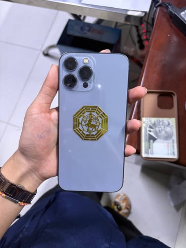 លក់iPhone 13pro max LLA 128g មិនដែរជុសជុល