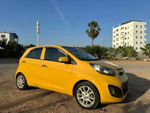 លក់KIA Picanto013Fullតម្លៃ5xxx$