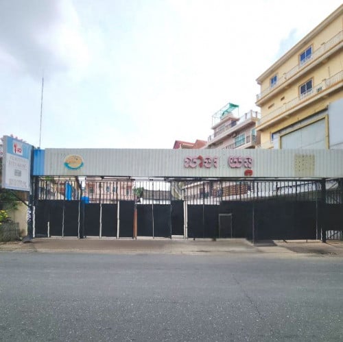 ដីសំរាប់ជួលជិតស្ថានទូតចិនទួលទំពូង  / Land for rent Near Chinese Embassy, Toul Tumpung