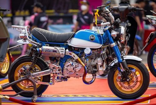 ចង់លក់សុីមាំង​ OVER Racing titanium Made in Japan for Monkey 125cc