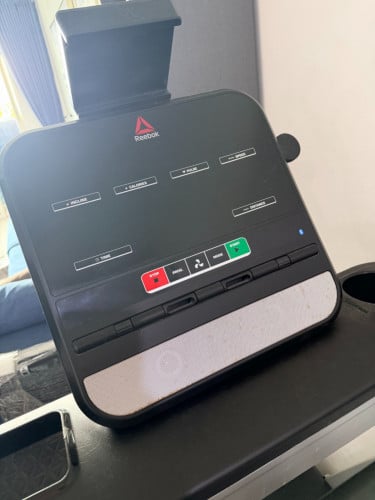 លក់ម៉ាស៊ីនរត់ Reebok ប្រភេទធំ