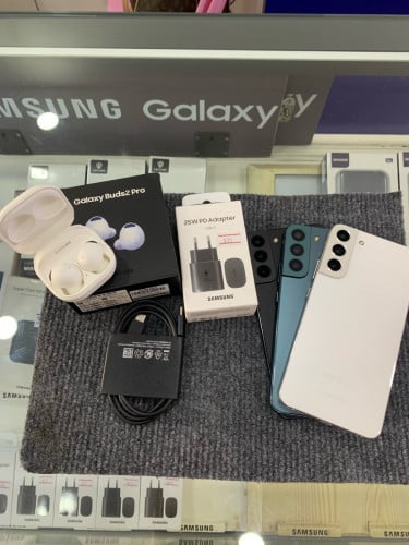 តម្លៃចរចា Samsung S22 plus/256G🎁😍🎉