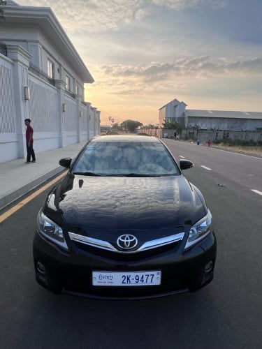 ទើបកាត់ក្តៅៗ TOYOTA Camry 09 XLE full option ឡានស្អាត