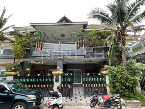 វីឡាភ្លោះសម្រាប់ជួលនៅបឹងទំពុន / Twin Villa For Rent at Sangkat Boeng Tumpun