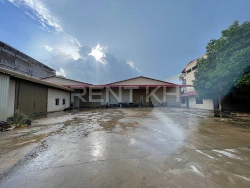 ឃ្លាំងសម្រាប់ជួលនៅស្ទឹងមានជ័យ / Warehouse for Rent at Sangkat Stueng Mean Chey