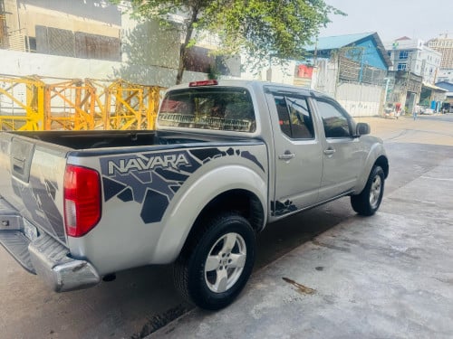 07ប៉ុង2ឡានប្រើម៉ាស៊ូត