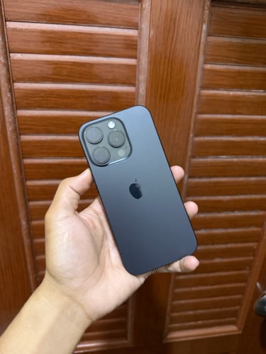 15 pro LLA ជាំតិច375$