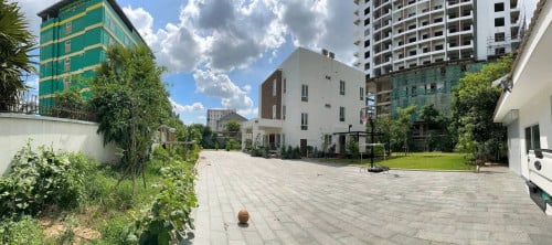 9 Bedrooms Villa for rent in PhnomPenh Thmey ,Sensok