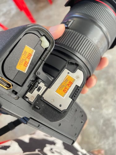 Canon R6 Mark II + Len 24/70mm f.2.8 ii