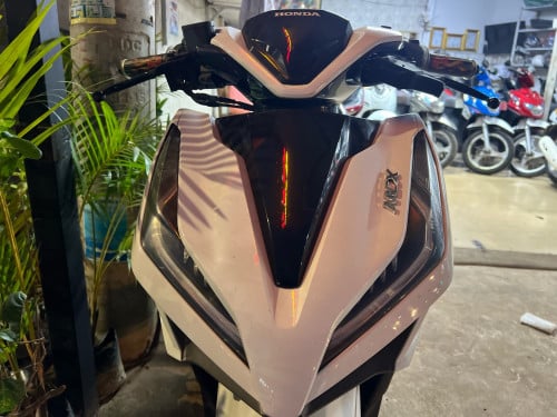 Click 019 up 023 ស្អាត