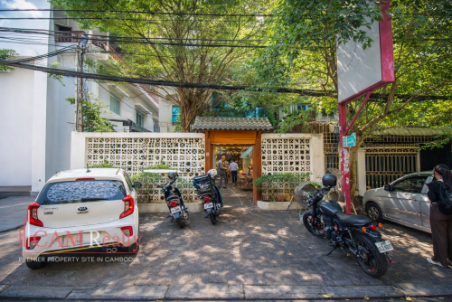 Commercial House For Rent in BKK1