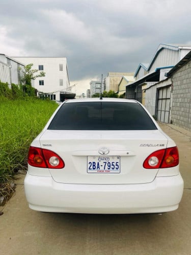 Corolla Le 2003