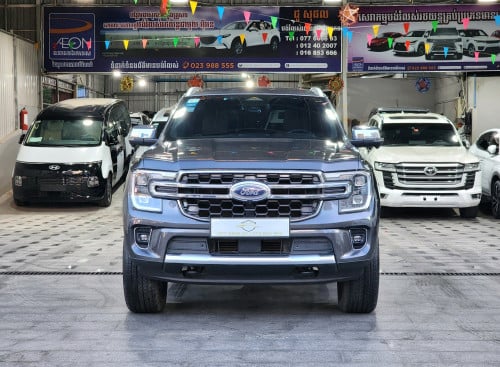 Ford Everest Titanium 2023
