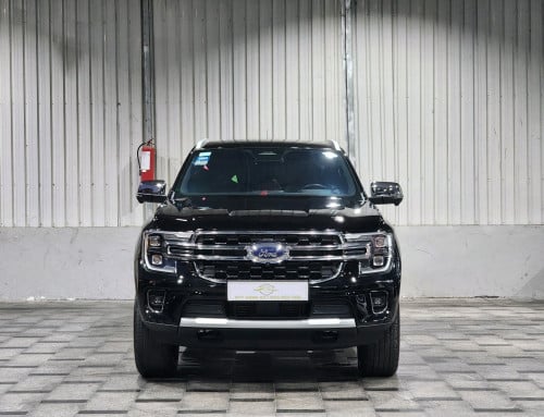 Ford Everest Titanium 2023