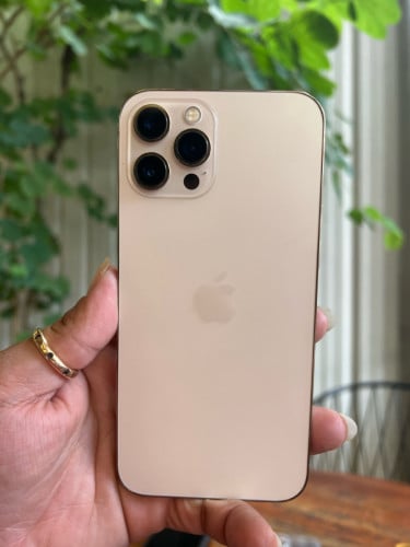 iPhone 12 Pro Max / 256g / មានស្កេន / អេក្រង់ថ្មី ស្ព័រតូចមួយ លក់តំលៃក្រោមទីផ្សារនៅកម្ពុជា 225$ ដាច់