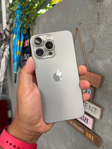 iPhone 15 PM 256G ZP សានុំណែន​ ថ្ម​សុីន​ 85% តម្លៃអេម 6xx$