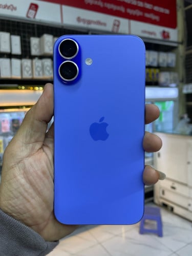 iPhone 16 plus look sim