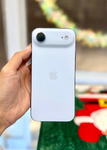 IPhone 17 Air ទំហំផ្ទុក (256G) តួស្អាត 99.999% Model LLA សាកថ្មបាន 1 ដងគត់