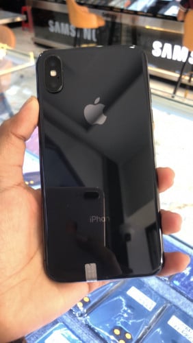 iPhone X 64g LLA