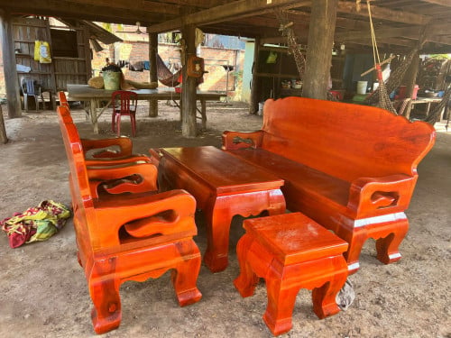 Lai សង្ហារឹមខ្មែរ