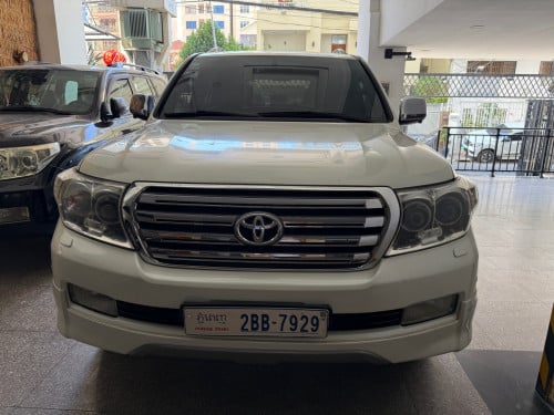Land Cruiser 2010 សំណុំហ្សុីន​
