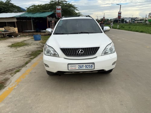 Lexus RX330 ឆ្នាំ2006 ពាក់កណ្តាលfull ប៉ុង2