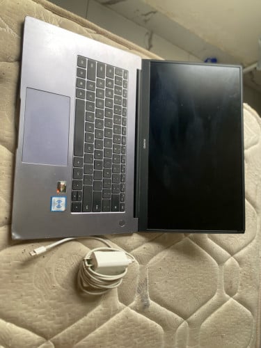 Matebook d14