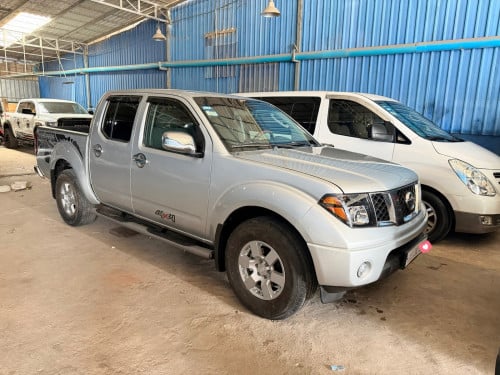 Nissan Frontier 05 ប៉ុង2អូតូកាពីតាស់សាច់ដែកសាក់សុីស្អាត