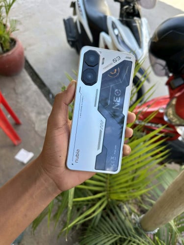 Nubia Neo 3 Ram8G/128G សានុំ98% លក់ឬដូរ