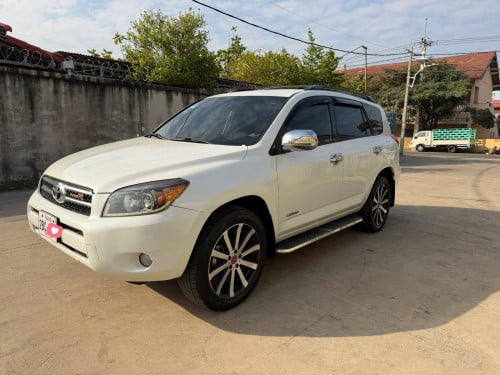 RAV4 06 ប៉ុង1សកាំម៉ៃសុីន1ជុំស្អាតខ្ចីណាស់ថ្មីដូចខ្លាញ់គោរំលស់សុត100%បាន