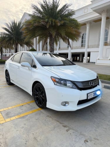 Sell Lexus HS250h 2010 Full Premium