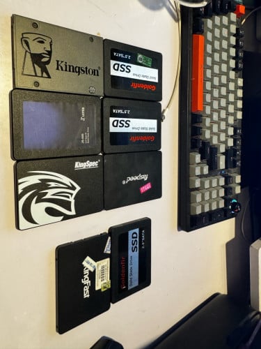 ssd មួយតឹក