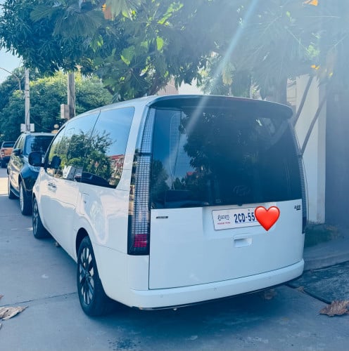 staria 2025 for sale (owner)