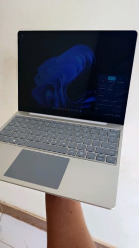 Surface laptop GO 2 កម្រិតថ្មី99%