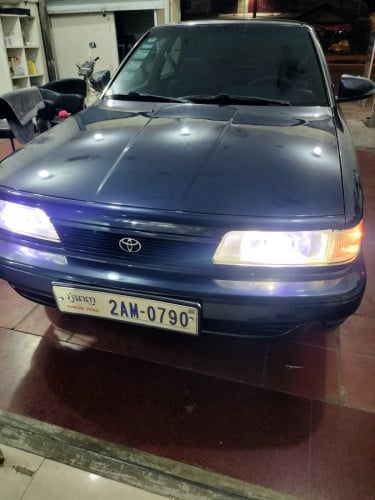 Toyota Camry LE 91