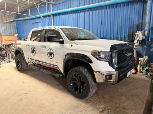 Tundra 08 ឡេីង021 ប៉ុង2អូតូកាពីតាស់សាច់ដែកសាក់សុីស្អាតម៉ាសុីនអេមណាស់