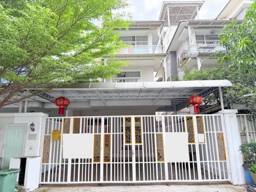 Twin Villa for Rental at Orkide Villa 2004