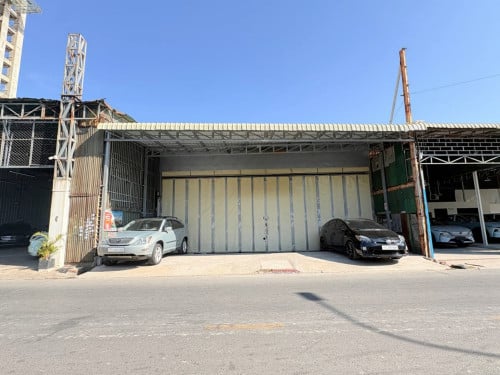 ឃ្លាំងជួលសង្កាត់បឹងកក់១ ខណ្ឌទួលគោក