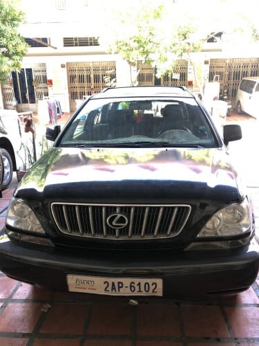 ឡានម្ចាស់ដើមអ៊ំខ្ញុំជិះផ្ទាល់