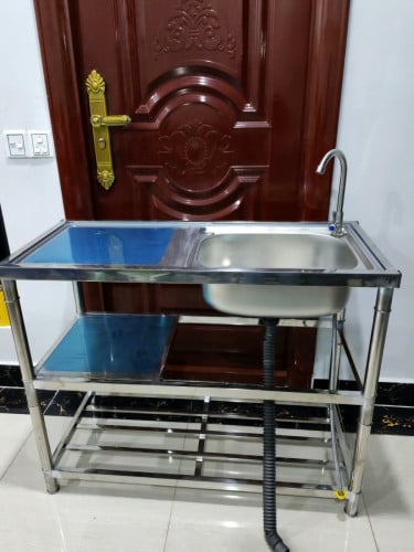 ឡាប៊ូលាងចានអ៊ីណុក