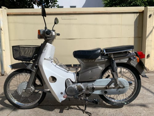 ម៉ូតូលក់​