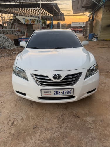 ឡាន​លក់​ធានា​ឡាន​ថ្មី​