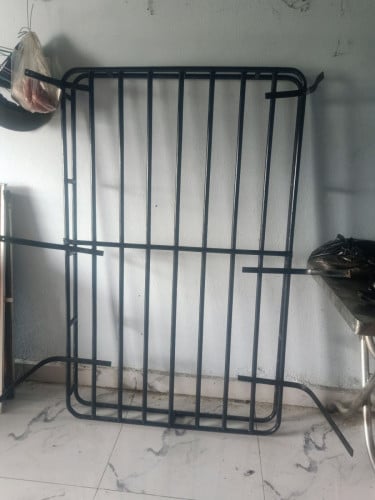 កាងលើបាចាតូចសា្អត