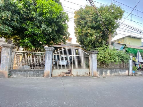 ដីនិងផ្ទះលក់បន្ទាន់