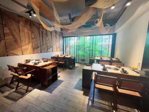 ភោជនីយដ្ឋានកែងសម្រាប់ជួល នៅបឹងកេងកង1